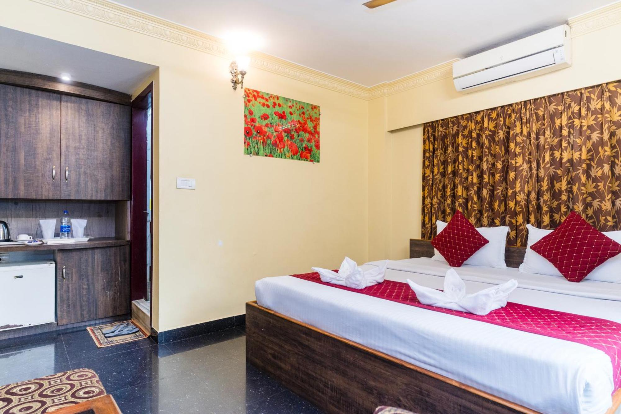 Apples Balaji Inn Siliguri Dış mekan fotoğraf