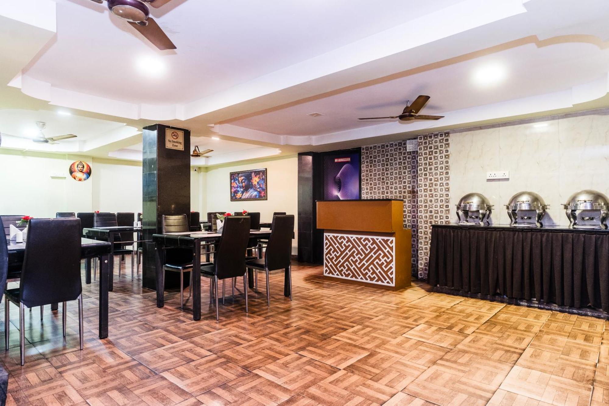 Apples Balaji Inn Siliguri Dış mekan fotoğraf