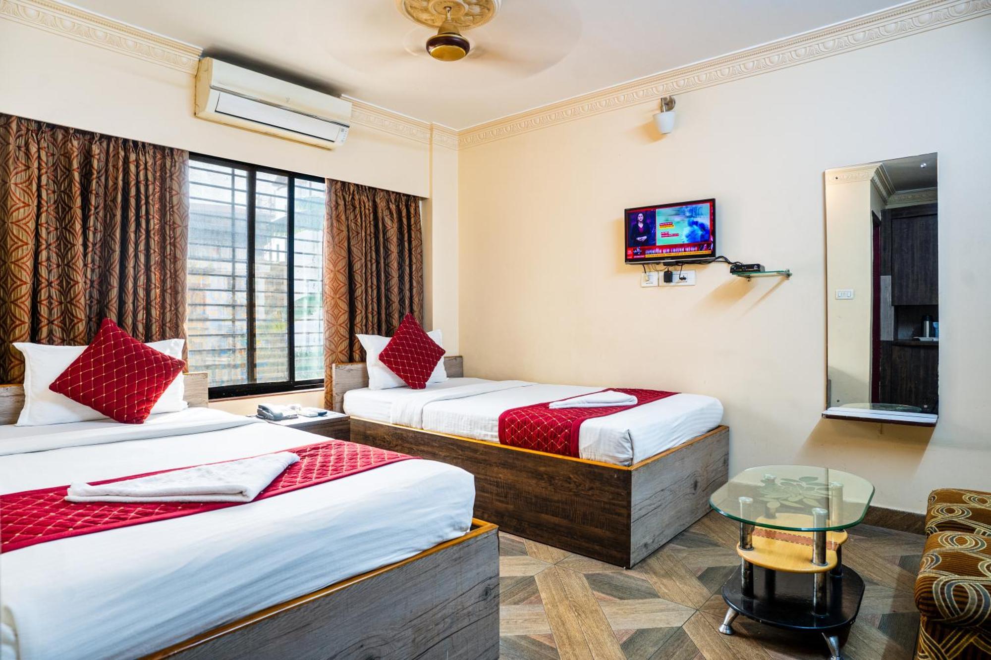 Apples Balaji Inn Siliguri Dış mekan fotoğraf